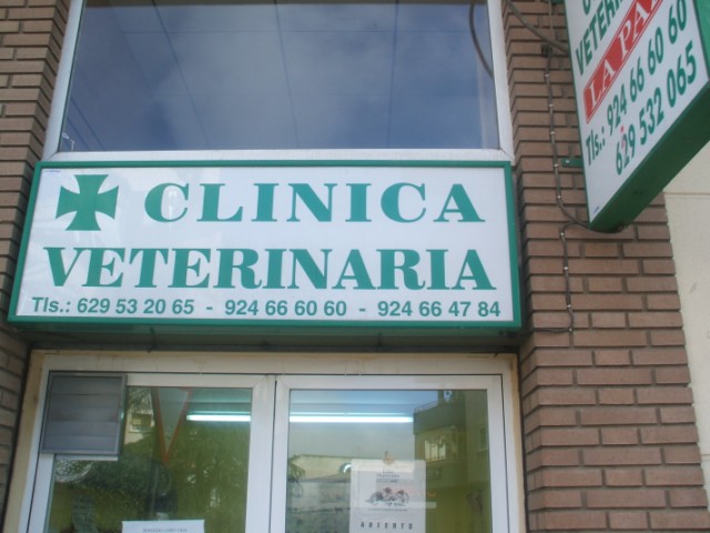 CLÍNICA VETERINARIA LA PAZ