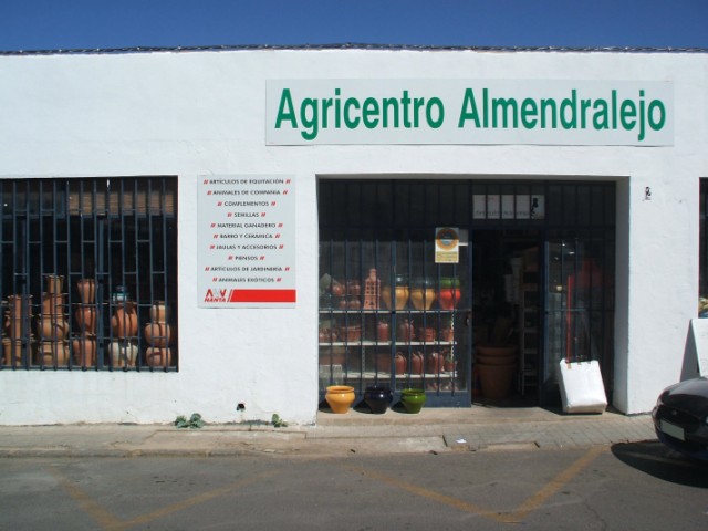 AGRICENTRO ALMENDRALEJO