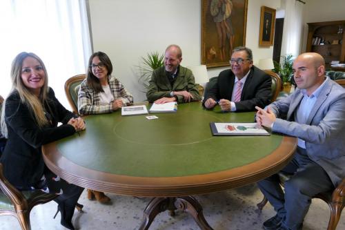 El Ayuntamiento y la Fundación Maimona renuevan su acuerdo sobre acciones de autoempleo y emprendimiento