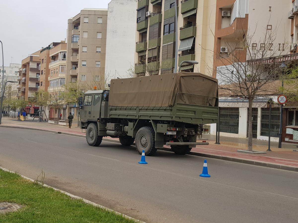 El ejército despliega a 16 militares en Almendralejo