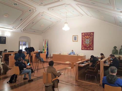 El Consejo de Gobierno acuerda el aislamiento perimetral de Almendralejo y medidas de la Fase 1