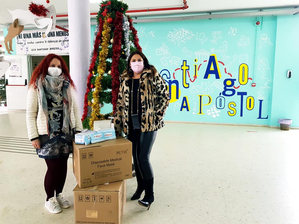 El Ayuntamiento reparte 50.000 mascarillas a todos los centros educativos