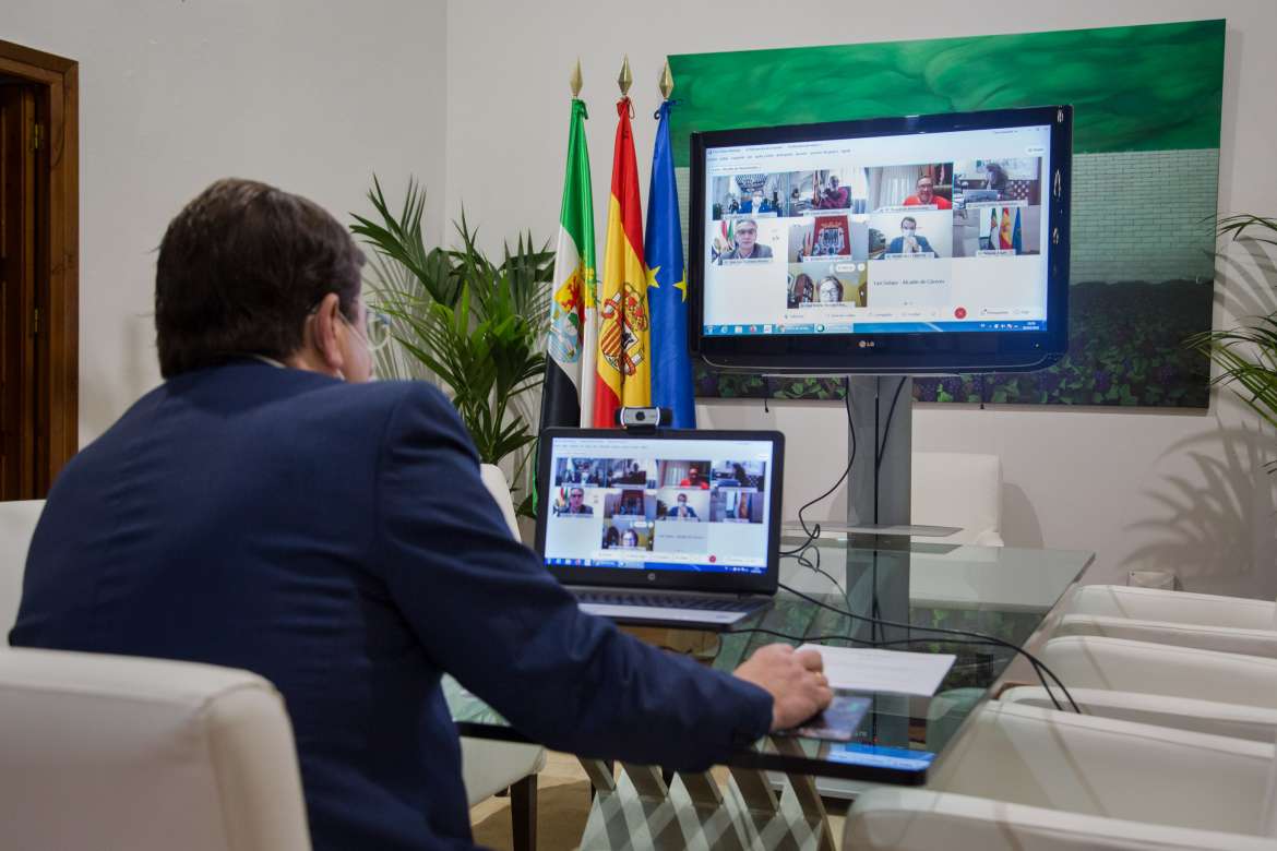 El alcalde participa en una reunión sobre el mecanismo y procedimiento de los Fondos de Recuperación europeos