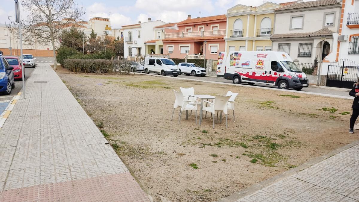 El Ayuntamiento pide la colaboración ciudadana para ejecutar una campaña de embellecimiento de la ciudad 