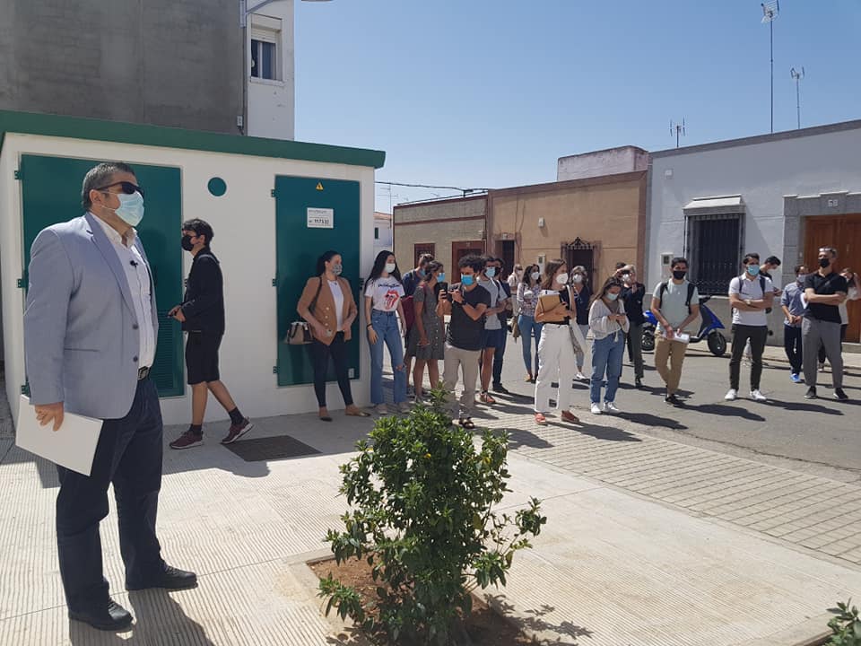 Profesionales de la arquitectura visitan el barrio de San José de Almendralejo con el objetivo de plantear propuestas de regeneración urbana a través de un concurso europeo