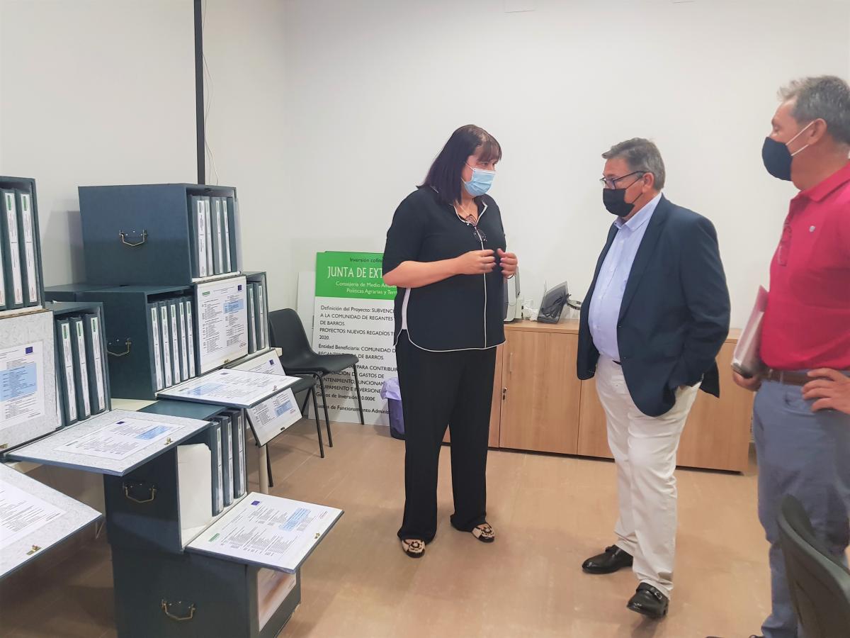 El alcalde participa en una jornada de presentación del proyecto del regadío de Tierra de Barros