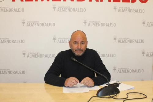 El concejal de Urbanismo, Antolín Trigo, anuncia las inversiones de los presupuestos municipales