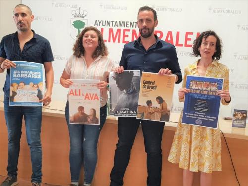 La Filmoteca itinerante y el cine club llegan al Teatro Carolina Coronado con películas en V.O.