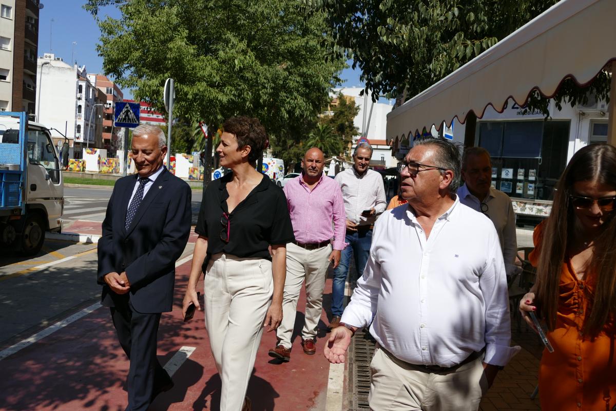 El alcalde visita con la secretaria general de Coordinación Territorial las zonas afectadas por la DANA de 2021