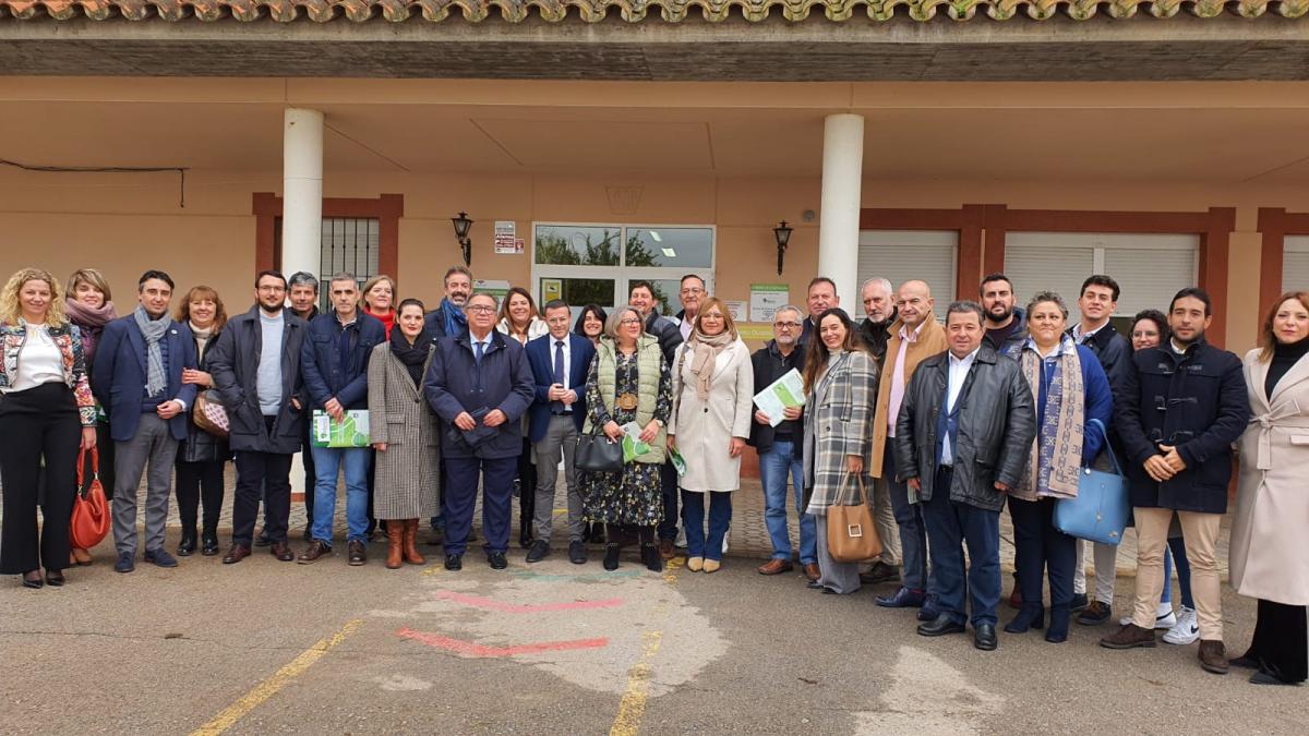 Ramírez y Gallardo inauguran la travesía de la carretera de La Fuente tras las obras de acondicionamiento