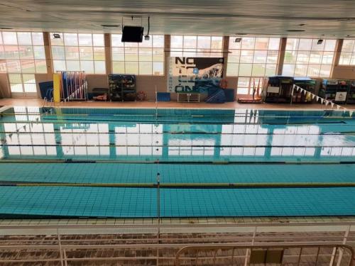 El Ayuntamiento de Almendralejo ofrece un curso gratuito de “Socorrismo en instalaciones acuáticas”