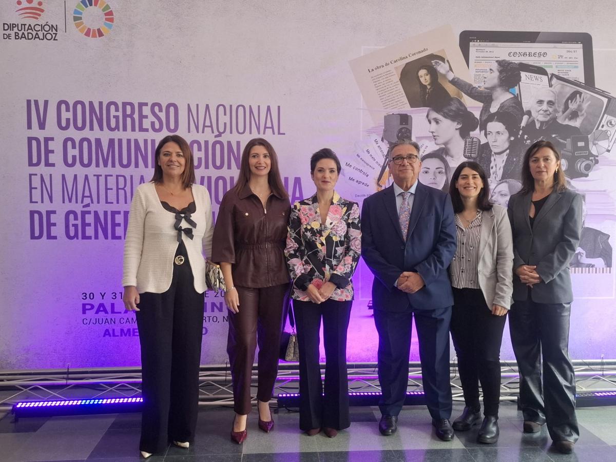 El alcalde reafirma el compromiso de Almendralejo con la igualdad y la lucha contra la violencia machista