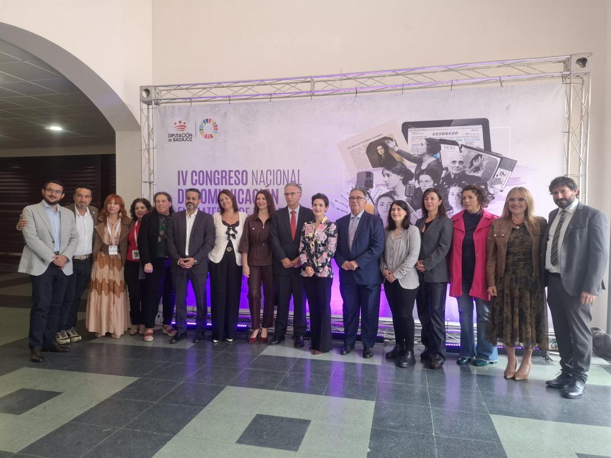 El alcalde reafirma el compromiso de Almendralejo con la igualdad y la lucha contra la violencia machista