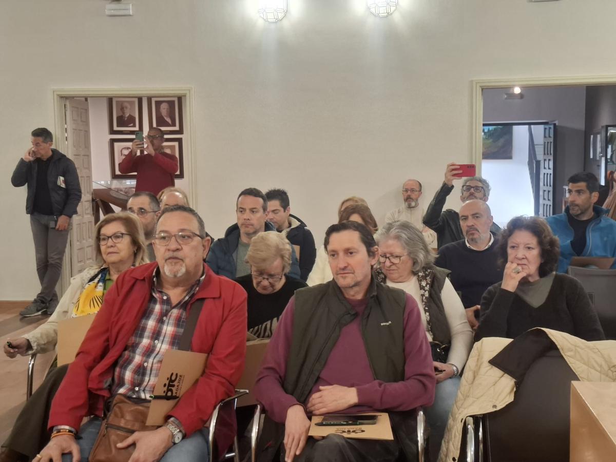 Almendralejo y la Diputación de Badajoz impulsan la primera comunidad energética con el proyecto Vendimia Solar