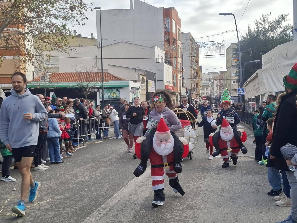 Carolina Preciado anuncia una iniciativa para que los colegios e institutos de Almendralejo participen en el diseño del cartel de la San Silvestre 2026